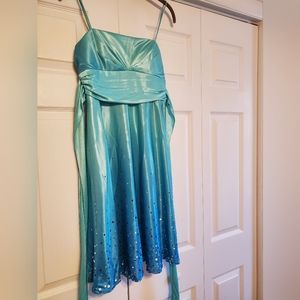 Blue gradient party dress
